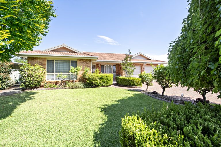 4 bedroom house at 3 Casuarina Close, Wellington NSW 2820
