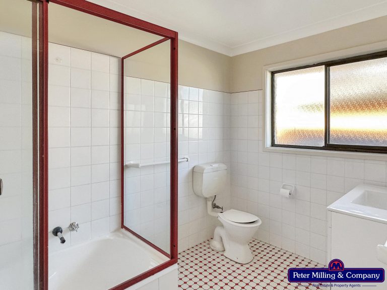 4 bedroom house at 43 Meek Street, Dubbo NSW 2830 - photo 4