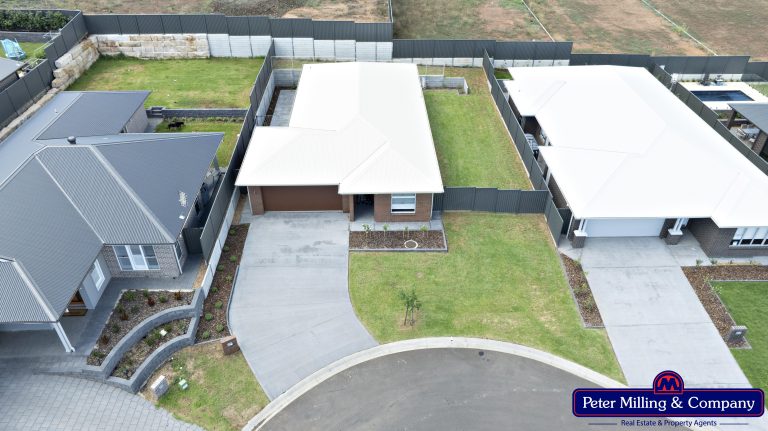 4 bedroom house at 19 Current Court, Dubbo NSW 2830 - photo 9