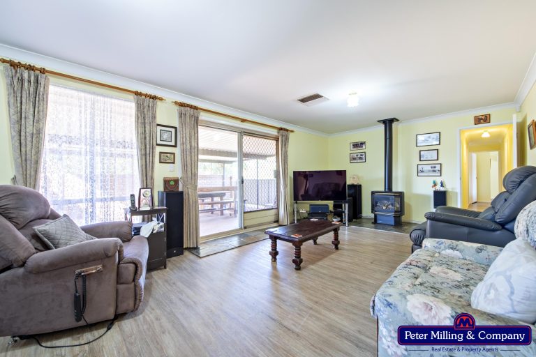 4 bedroom house at 17 Buninyong Road, Dubbo NSW 2830 - photo 5