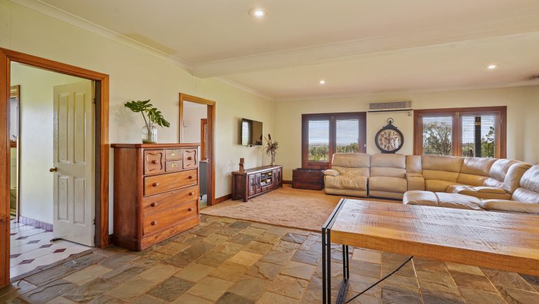 6 bedroom mixed farming property at 267 Dripstone Road, Wellington NSW 2820 - photo 15