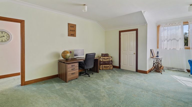 6 bedroom mixed farming property at 267 Dripstone Road, Wellington NSW 2820 - photo 20