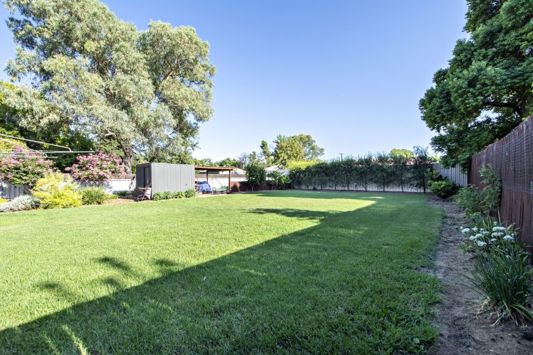 4 bedroom house at 8 Warne Street, Wellington NSW 2820 - photo 23