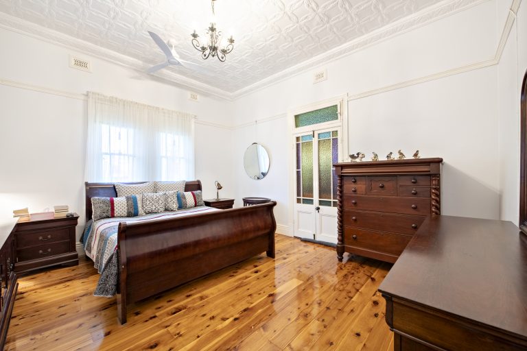 4 bedroom house at 8 Warne Street, Wellington NSW 2820 - photo 5