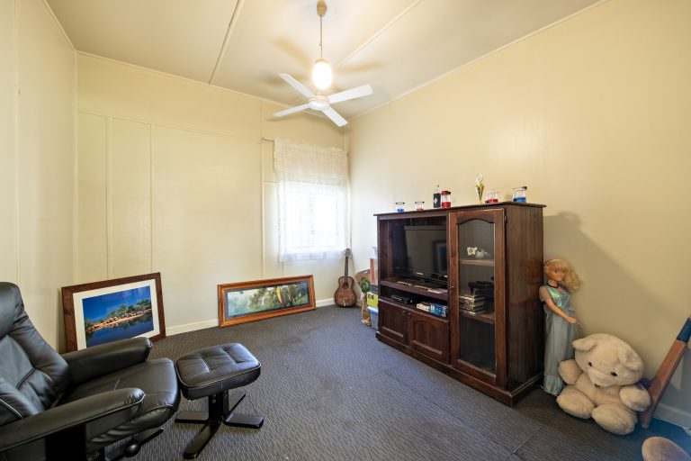 3 bedroom house at 54 Zouch Street, Wellington NSW 2820 - photo 7
