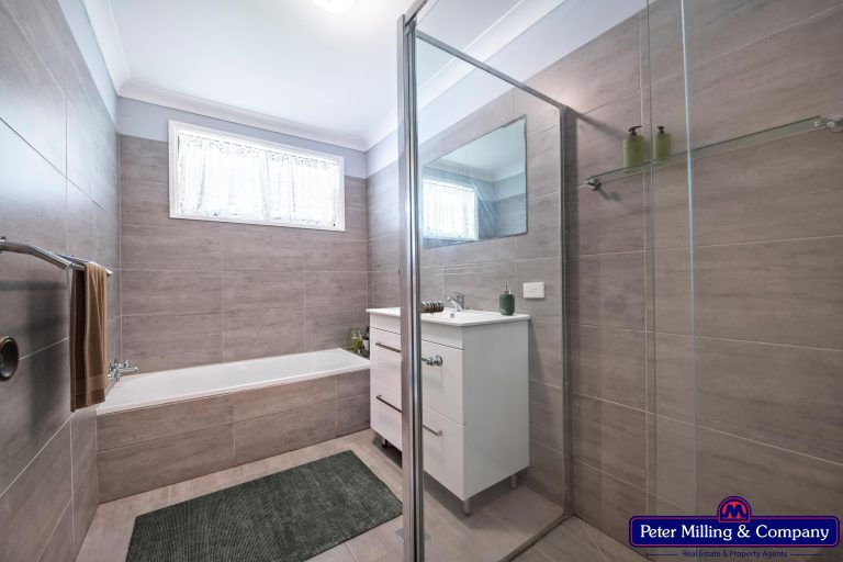 3 bedroom house at 26 Sovereign Street, Dubbo NSW 2830 - photo 4