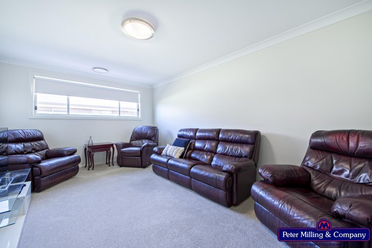 4 bedroom house at 2 Waterfall Crescent, Dubbo NSW 2830 - photo 11