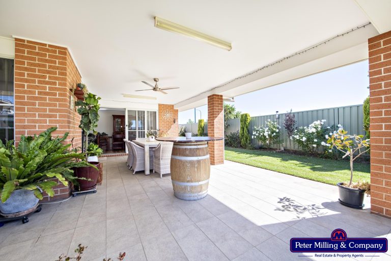 4 bedroom house at 2 Waterfall Crescent, Dubbo NSW 2830 - photo 19