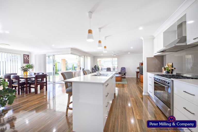 4 bedroom house at 2 Waterfall Crescent, Dubbo NSW 2830 - photo 7