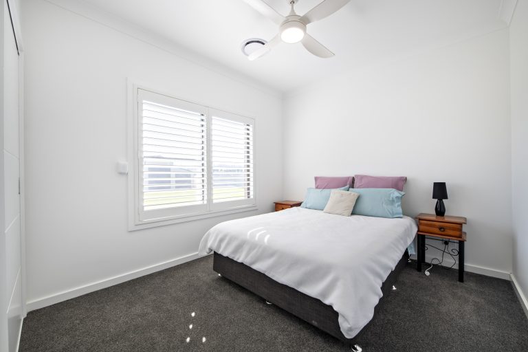 4 bedroom house at 9 King Street, Wellington NSW 2820 - photo 15