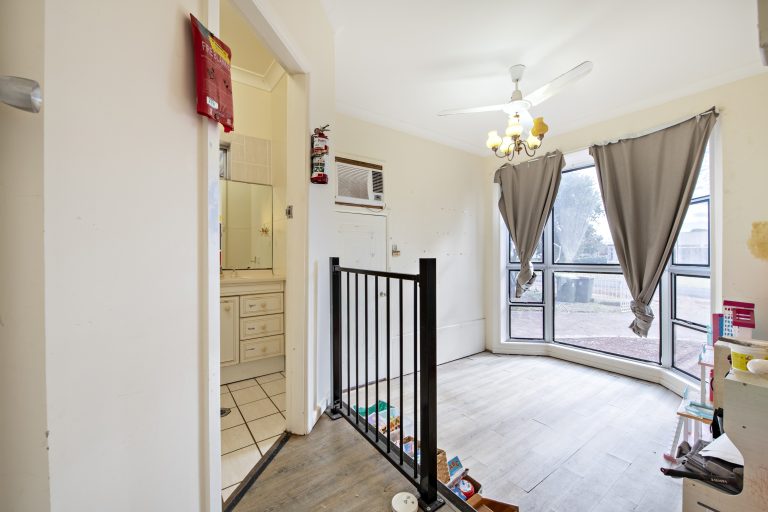 4 bedroom house at 161 Gisborne Street, Wellington NSW 2820 - photo 7