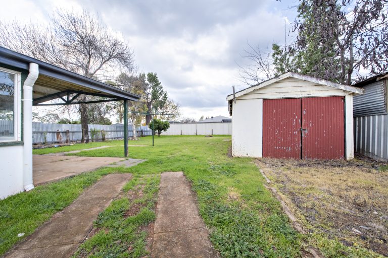 3 bedroom house at 86 Warne Street, Wellington NSW 2820 - photo 15