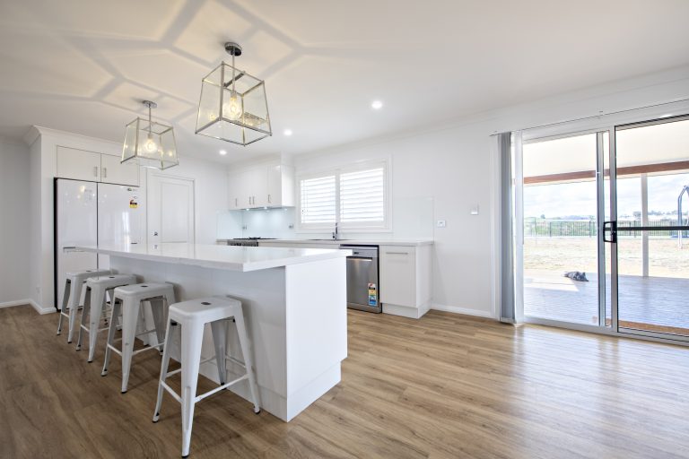 4 bedroom house at 12 Pindari Grove, Wellington NSW 2820 - photo 15