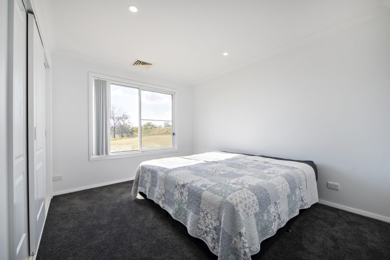 4 bedroom house at 12 Pindari Grove, Wellington NSW 2820 - photo 18
