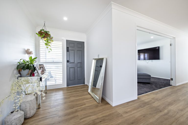 4 bedroom house at 12 Pindari Grove, Wellington NSW 2820 - photo 4
