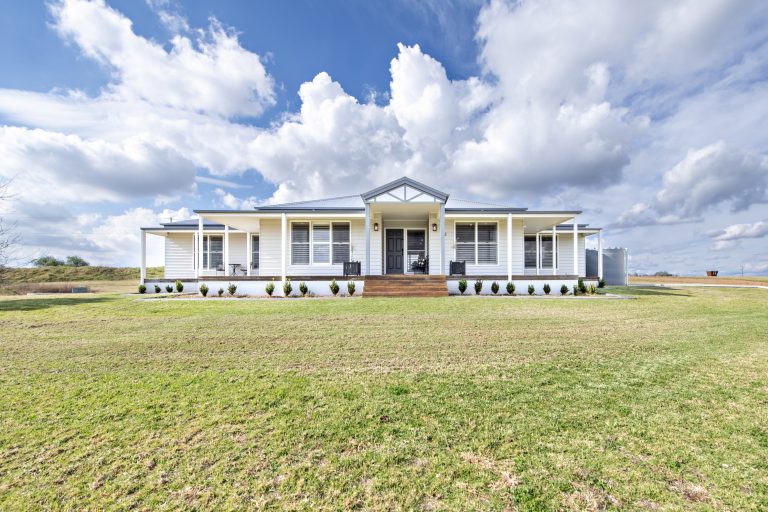4 bedroom house at 12 Pindari Grove, Wellington NSW 2820