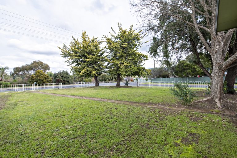 4 bedroom house at 78 Montefiores Street, Wellington NSW 2820 - photo 2
