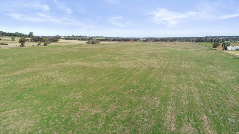 5 bedroom mixed farming property at 88R Narromine Road, Dubbo NSW 2830 - photo 3