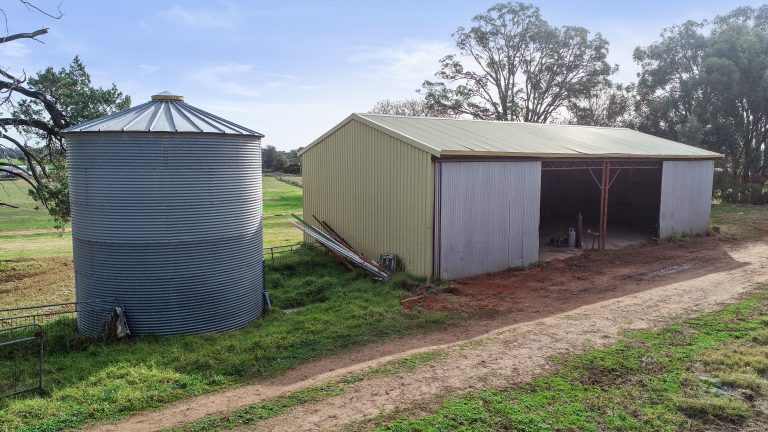 5 bedroom mixed farming property at 88R Narromine Road, Dubbo NSW 2830 - photo 7