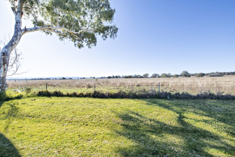 2 bedroom house at 21 Sports Parade, Mumbil NSW 2820 - photo 4