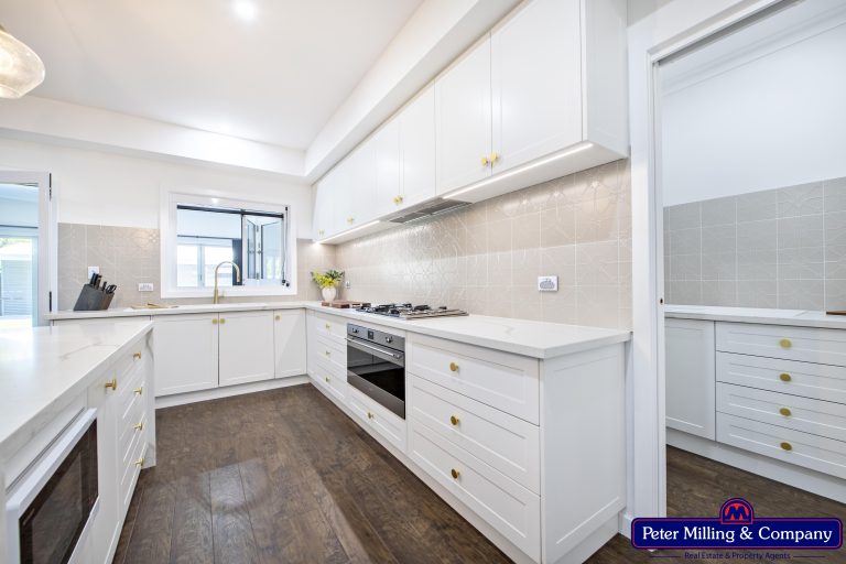 5 bedroom house at 345E Macquarie Street, Dubbo NSW 2830 - photo 8