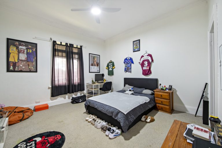4 bedroom house at 99 Warne Street, Wellington NSW 2820 - photo 13