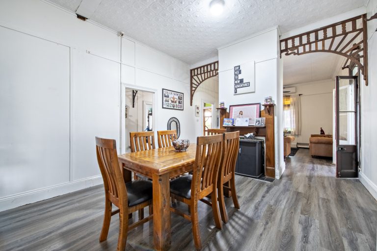 4 bedroom house at 99 Warne Street, Wellington NSW 2820 - photo 5