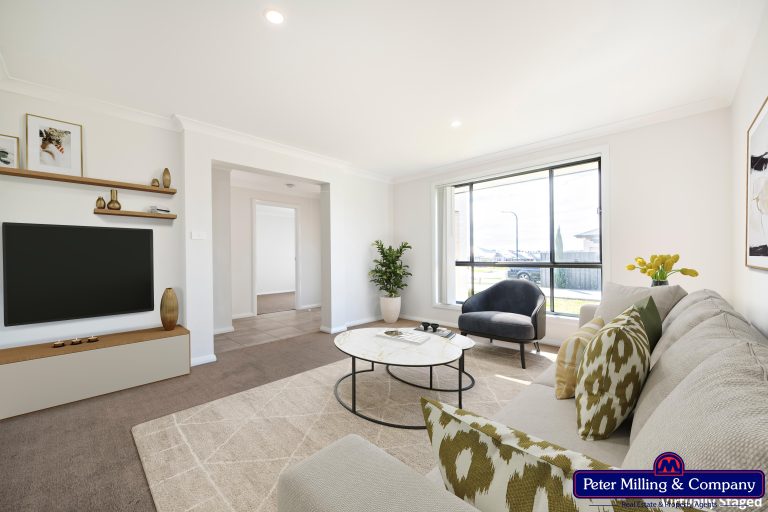4 bedroom house at 33 Boyd Avenue, Dubbo NSW 2830 - photo 2