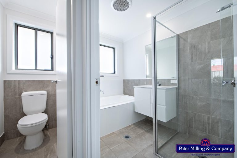 4 bedroom house at 33 Boyd Avenue, Dubbo NSW 2830 - photo 8