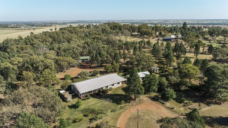 4 bedroom lifestyle property at 7L Mayfield Road, Dubbo NSW 2830 - photo 4