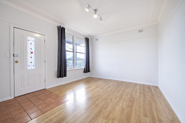3 bedroom house at 135 Swift Street, Wellington NSW 2820 - photo 4