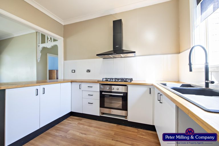 3 bedroom house at 5 Railway Avenue, Wellington NSW 2820 - photo 5
