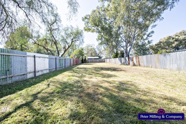 3 bedroom house at 5 Railway Avenue, Wellington NSW 2820 - photo 9