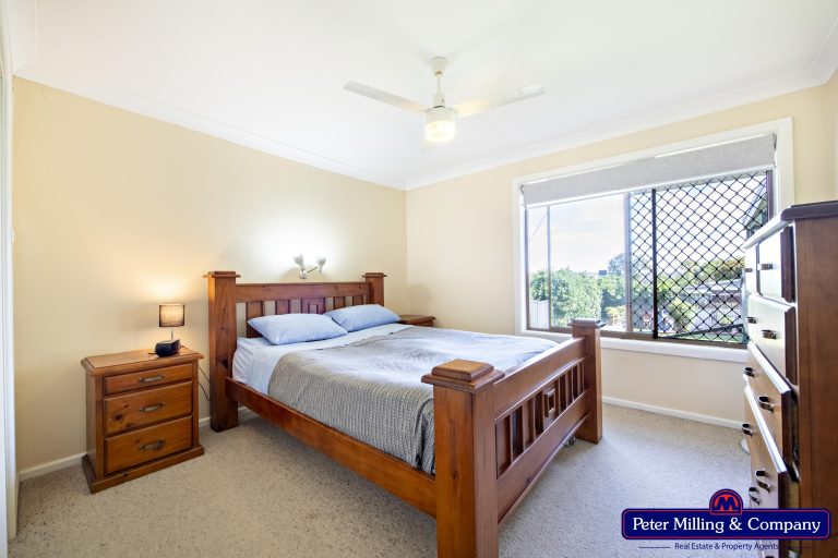 3 bedroom house at 128 Maxwell Street, Wellington NSW 2820 - photo 5