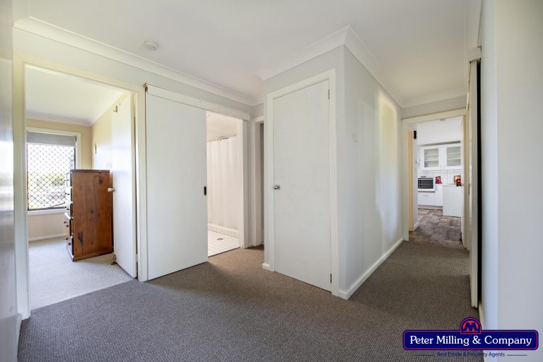 3 bedroom house at 128 Maxwell Street, Wellington NSW 2820 - photo 8