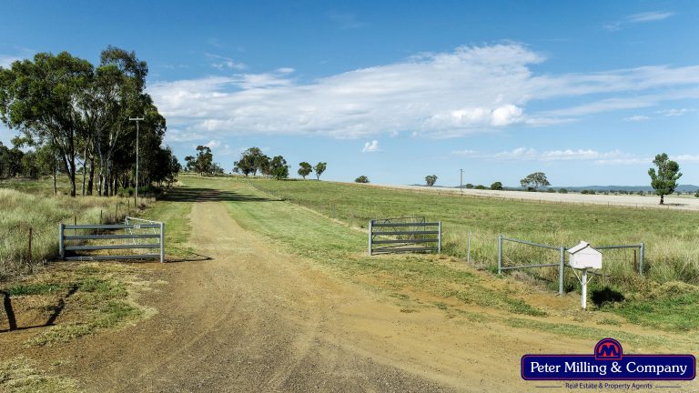 3 bedroom lifestyle property at 677 Zaias Lane, Geurie NSW 2818 - photo 2