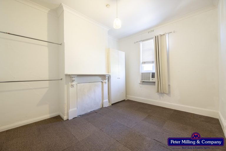 5 bedroom house at 92 Maughan Street, Wellington NSW 2820 - photo 7