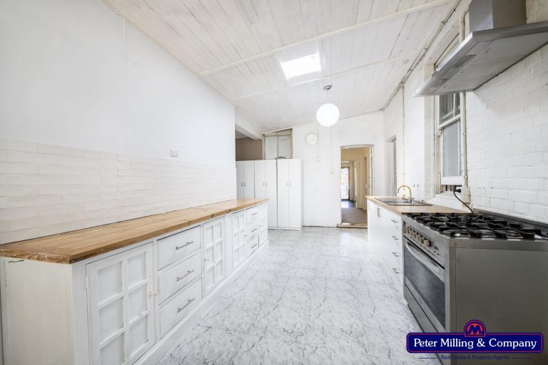 5 bedroom house at 92 Maughan Street, Wellington NSW 2820 - photo 11