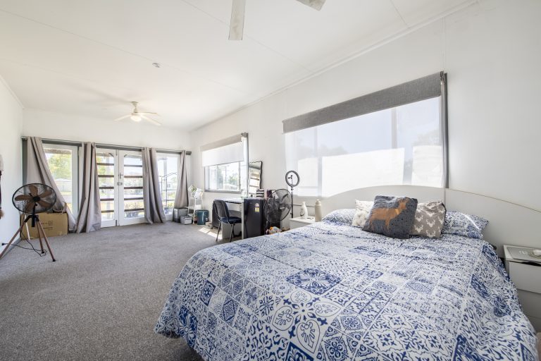 5 bedroom house at 11 Mackeral Street, Mumbil NSW 2820 - photo 11