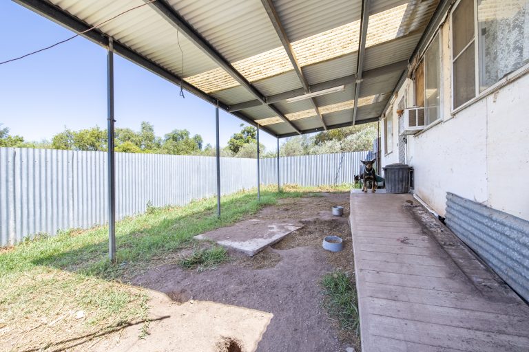 5 bedroom house at 11 Mackeral Street, Mumbil NSW 2820 - photo 17
