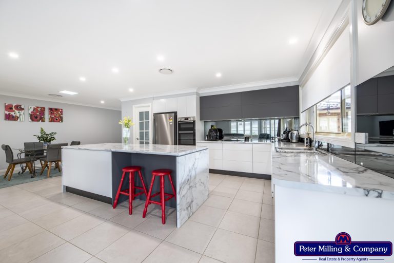 4 bedroom house at 384 Macquarie Street, Dubbo NSW 2830 - photo 3