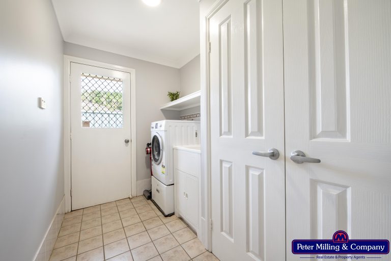 4 bedroom house at 384 Macquarie Street, Dubbo NSW 2830 - photo 15