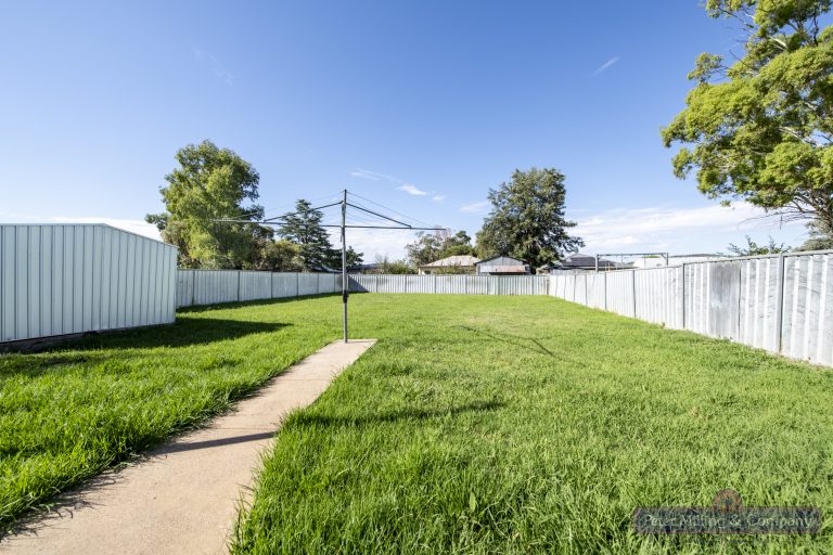 3 bedroom house at 13 Glasson Street, Wellington NSW 2820 - photo 10