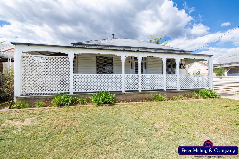 3 bedroom house at 58 Thornton Street, Wellington NSW 2820