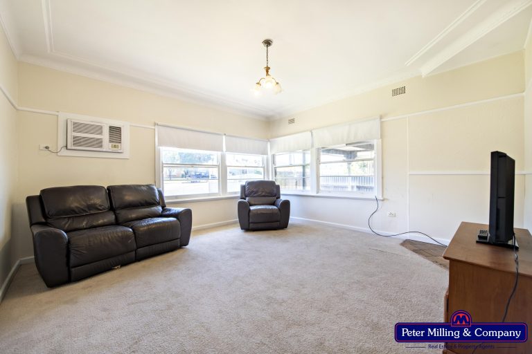 3 bedroom house at 153 Pierce Street, Wellington NSW 2820 - photo 5