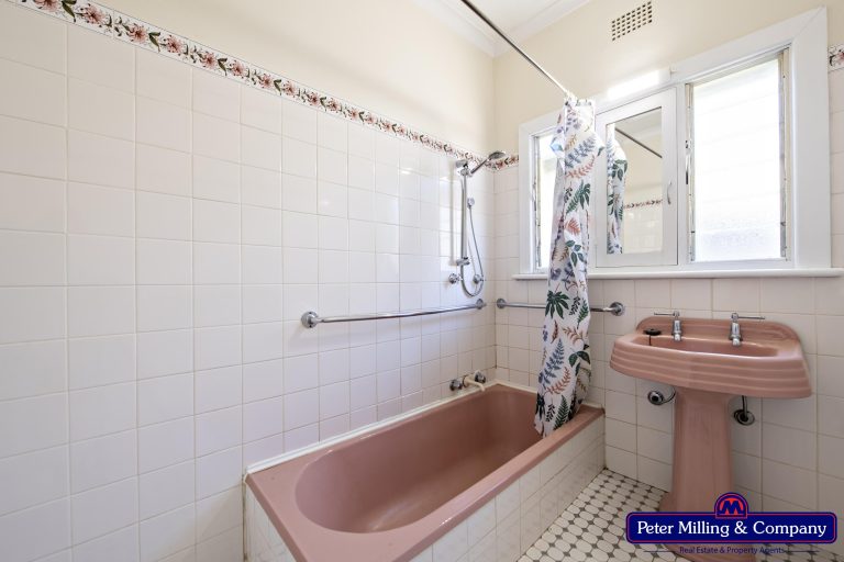 3 bedroom house at 153 Pierce Street, Wellington NSW 2820 - photo 6