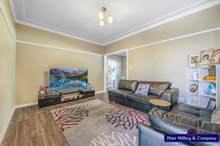 3 bedroom house at 95 Macleay Street, Dubbo NSW 2830 - photo 2