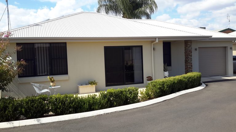 2 bedroom house at 14/4 Diane Street, Dubbo NSW 2830 - photo 3
