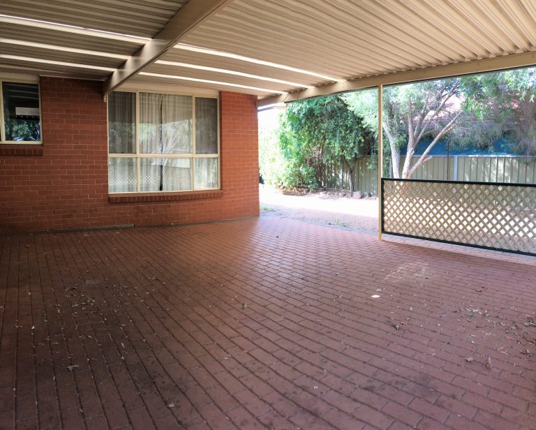 3 bedroom house at 6 Catchpole Close, Dubbo NSW 2830 - photo 6