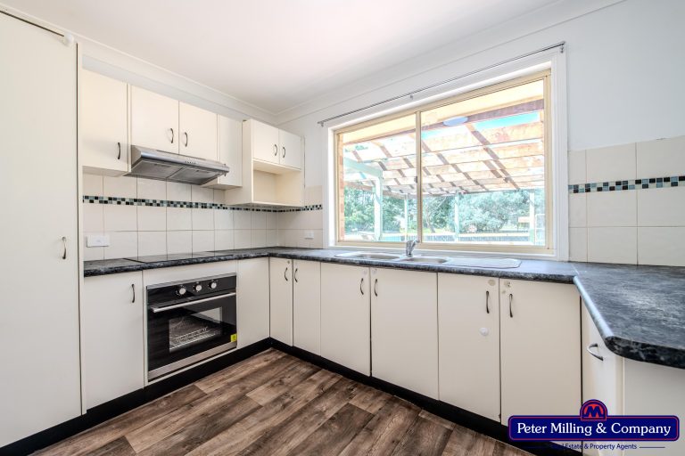 4 bedroom house at 16 Marsh Street, Wellington NSW 2820 - photo 8